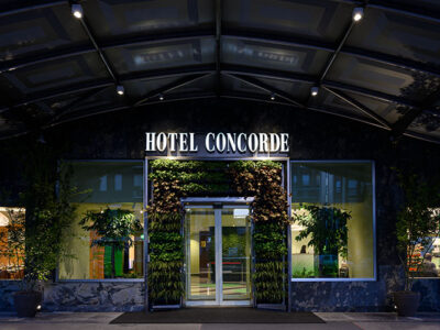 Giardino verticale interno - verde verticale interni - Hotel Concorde